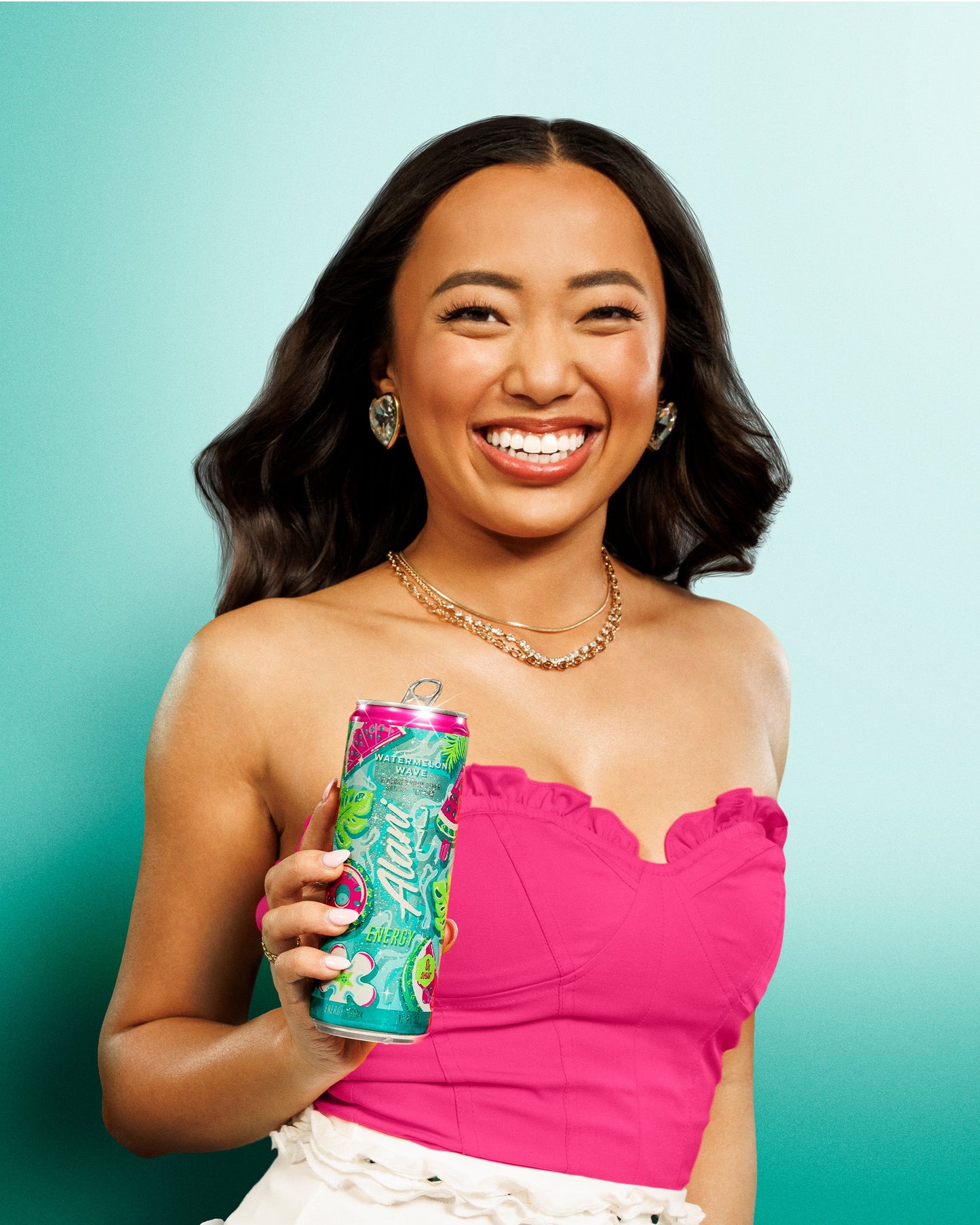 energy-drink-watermelon-wave-l0 stretch_AN-Website-12oz-PDP-WMW-05-Lifestyle_v1.jpg